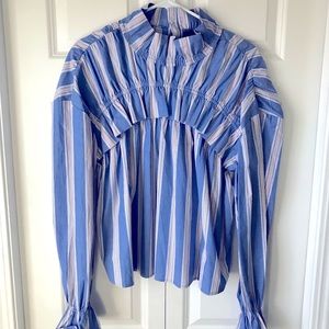 NWOT Anthropologie Maison Cinqcent ruffle top.SzM